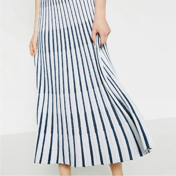 Zara Limited Edition Dress Italian Yard Stretch Knit Stripe Blue White Size M - Picture 12 of 13